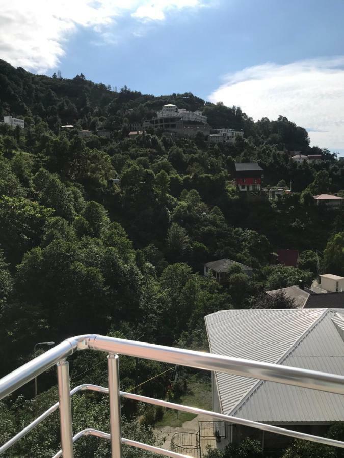 ホテル Giorgi クヴァリアティ エクステリア 写真